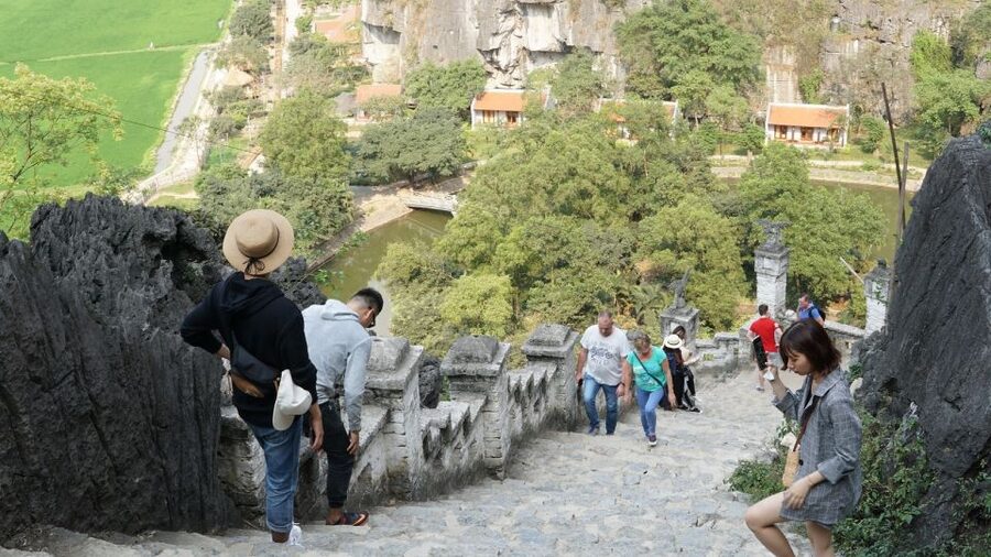2 day Trang An - Mua cave - Cycling with Bungalow stay - A countryside bungalow night near Tam Coc