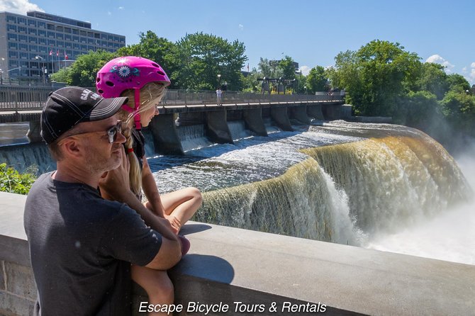 2-Hour Ottawa Express City Bike Tour - The National Gallery and the Spider sculpture