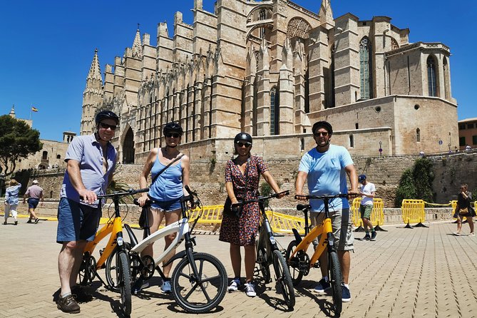 2 Hours E-Bike Tour in Palma - Along the promenade beside Palma Bay