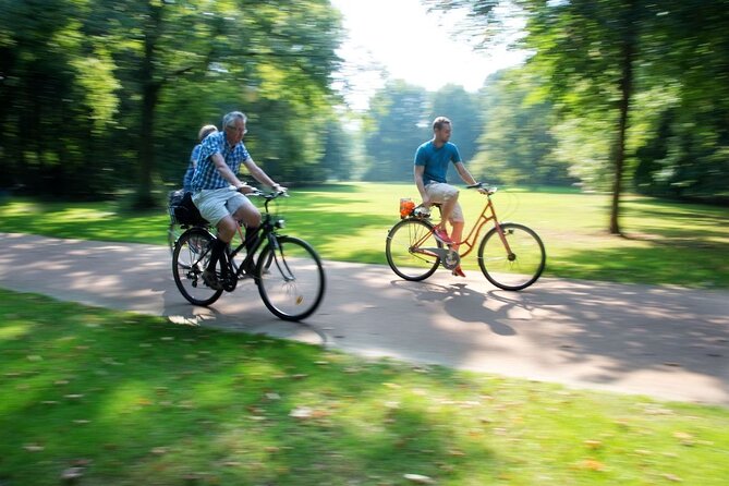 3-Hour Bike Tour of Tiergarten and Berlin's Hidden Places - Starting in Tiergarten, Berlin’s green center
