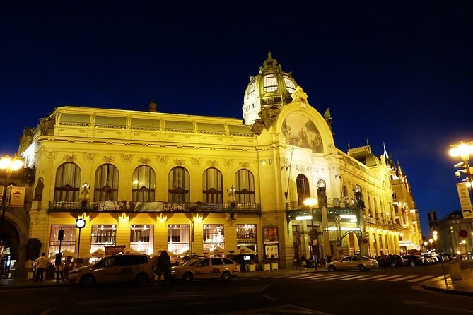 3-hour Complete Prague Bike Tour - Key points at a glance
