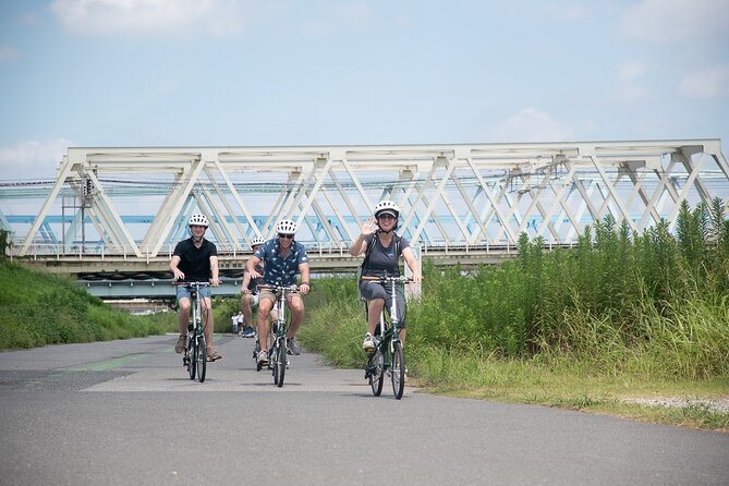 3-Hour Tokyo Private E-Bike Tour Starting from Your Hotel - Why a bicycle works so well in Tokyo