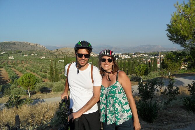 3in1; Cycling, sightseeing, tasting - Through olive groves to the monastery