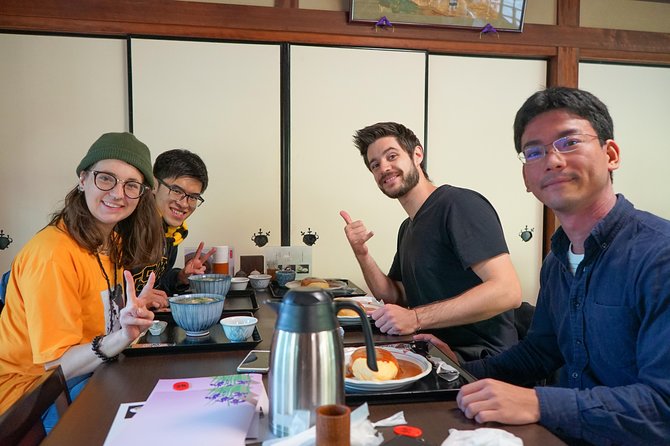 4.5-Hour Kyoto Bike Tour with Lunch and UNESCO Zen Temples - Why a bicycle makes sense in Kyoto