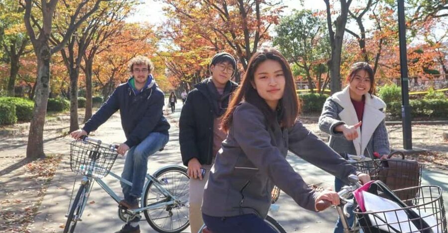 5-Hour Osaka Highlights Bike Tour with Lunch - The guides make the difference