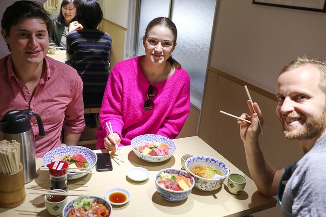 5-Hour Tokyo & Edo Hidden Gem Bike Tour with Lunch - Crossing toward Ryogoku and the Sumida River