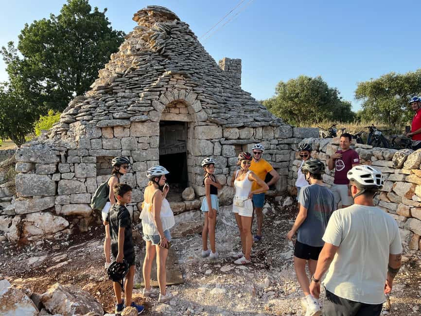 Alberobello: Guided e-bike tour + mill & donkey farm - Inside the family flour mill