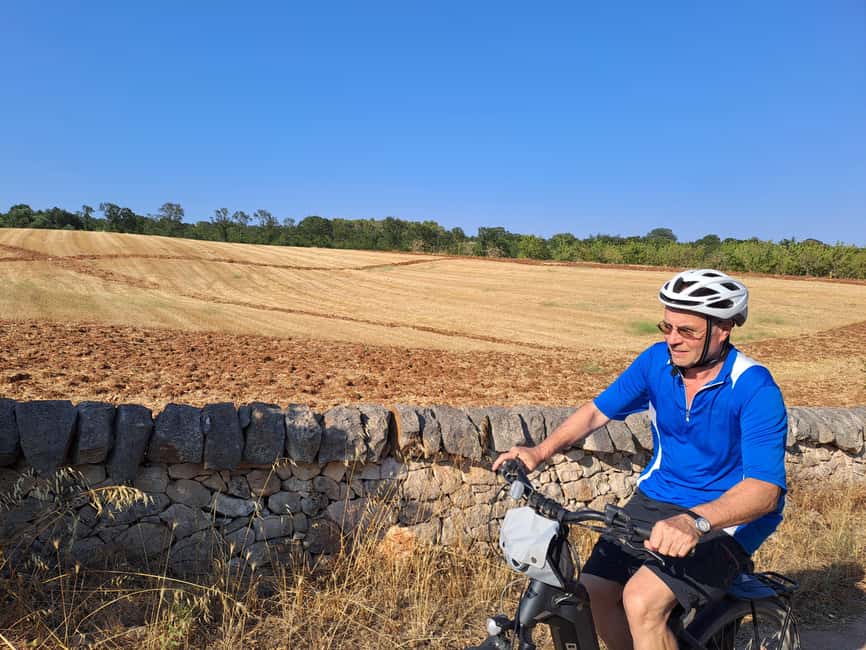 Alberobello: Guided e-bike tour + mill & donkey farm - Rocco’s guiding style