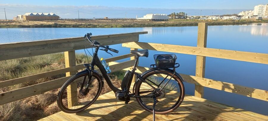Albufeira: 4 or 8 - hour E-bike Rental with Hotel Delivery - What the $34 price really includes