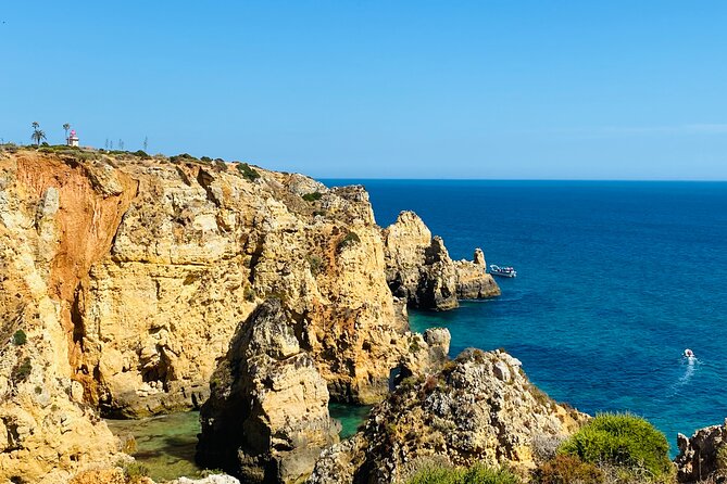 Algarve: Lagos Sightseeing guided Tour with e-bikes - Lagos old town, castle, and Bandeira Fort