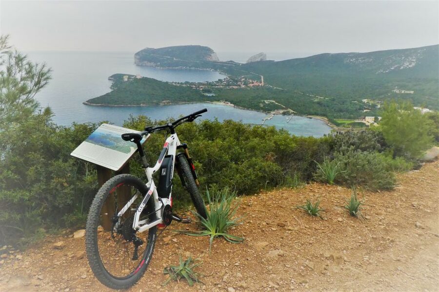Alghero: Small Beaches E-Bike Tour with Aperitivo - Capo Caccia from a slower, lower viewpoint