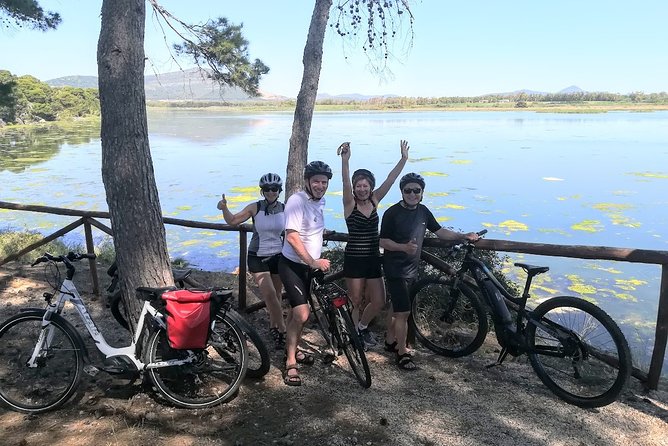 Alghero - Small Beaches Tour by E-bike more aperitif - Key points at a glance