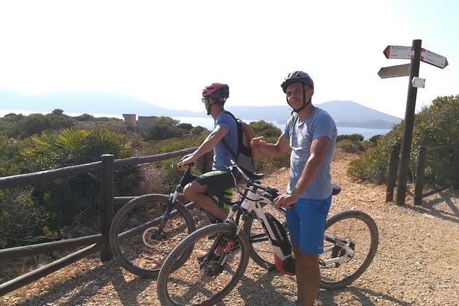 Alghero - Small Beaches Tour by E-bike more aperitif - The guide can shape the whole morning