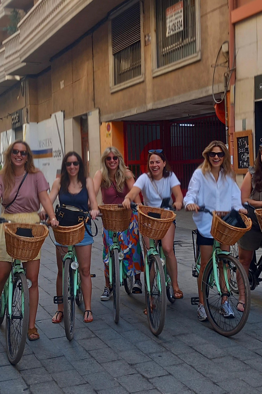 Alicante City Tour on E-Bike - Mercado Central, Alicante’s everyday side