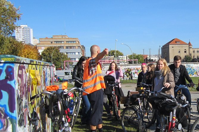 Alternative Berlin Bike Tour - Off the Beaten Tracks in Small Groups - How difficult is the cycling?