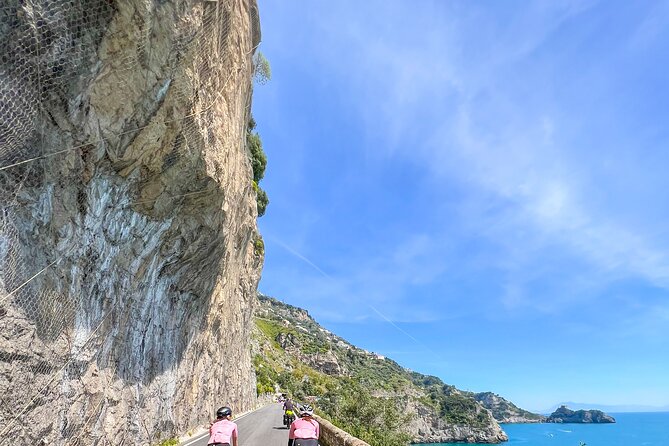 Amalfi coast: E-bike tour from Sorrento to Positano - A lemon granita in the right setting