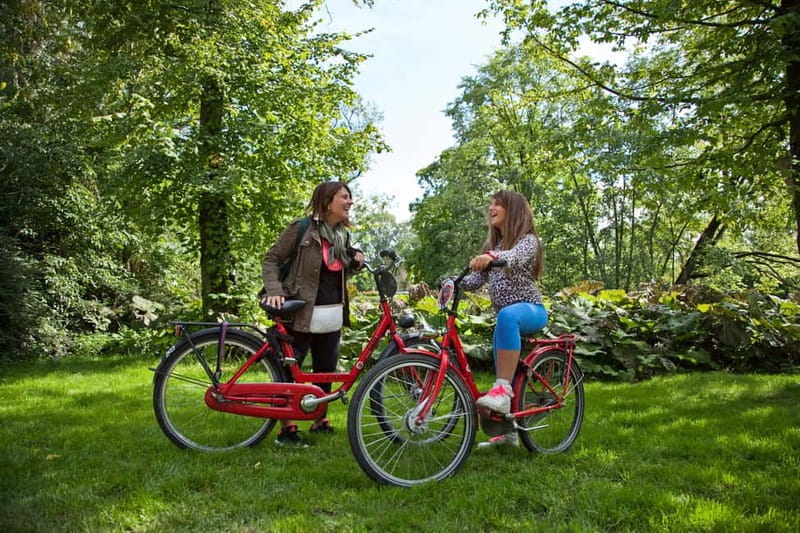 Amsterdam: 1/3-Hour or Full-Day Bike Rental with Lock - A three-hour city ride through canals and old neighborhoods