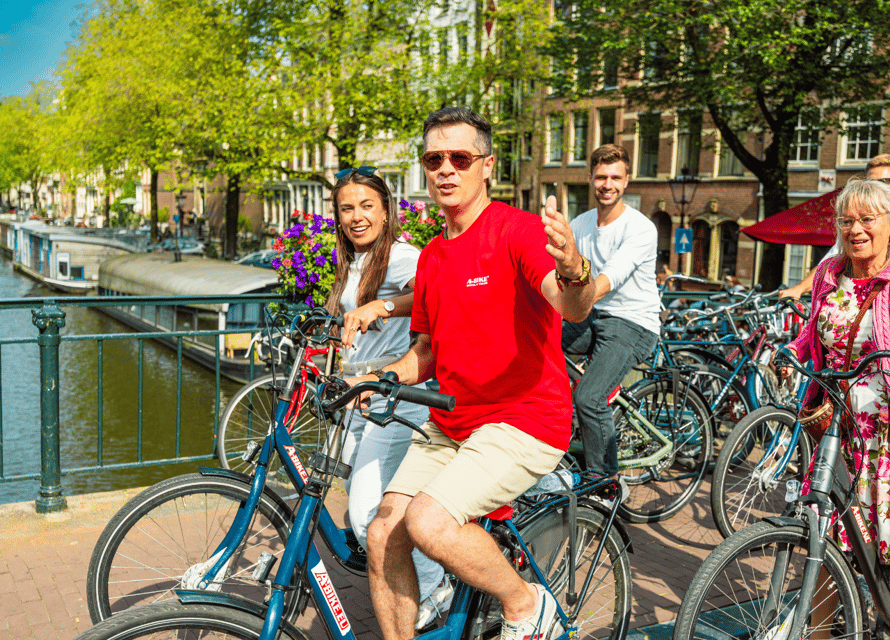 Amsterdam: 2.5-Hour Bike Tour - Why a bike is the right way to meet Amsterdam