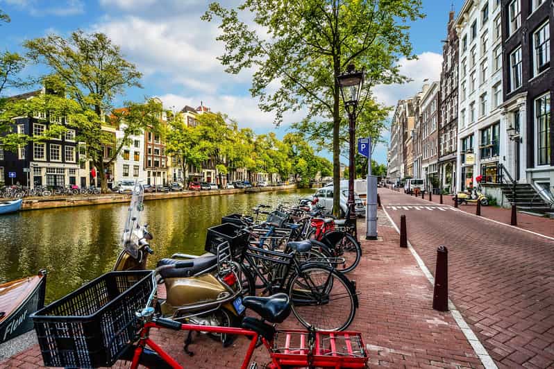 Amsterdam: 3-Hour Private Bike Tour of the City Center - Key Points Before You Book