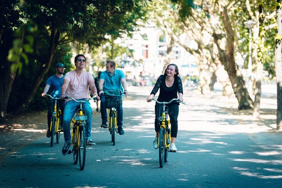 Amsterdam Bike Rental: Central Station & City Center - Locking the Bike in Amsterdam