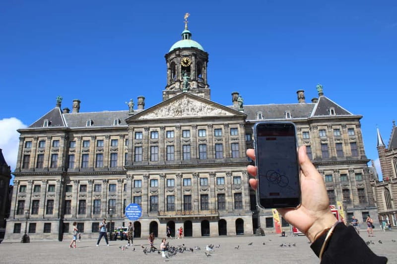 Amsterdam:: Bike Rental with Free Self-Guided Tour - Choosing Between City Sights And The Countryside
