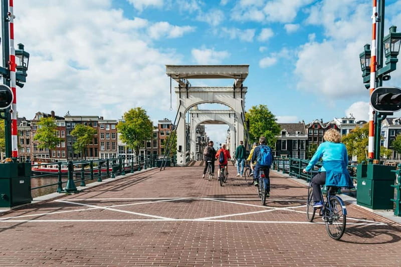 Amsterdam Bike Tour in Small Group + Optional Canal Cruise - Key points before you book