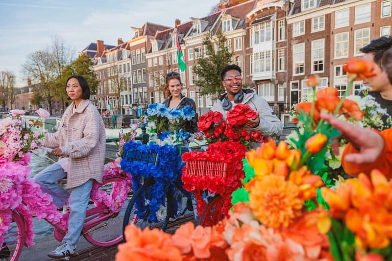 Amsterdam: City Centre, Guided Bike Tour on Flower Bikes - Anne Frank House and Westerkerk