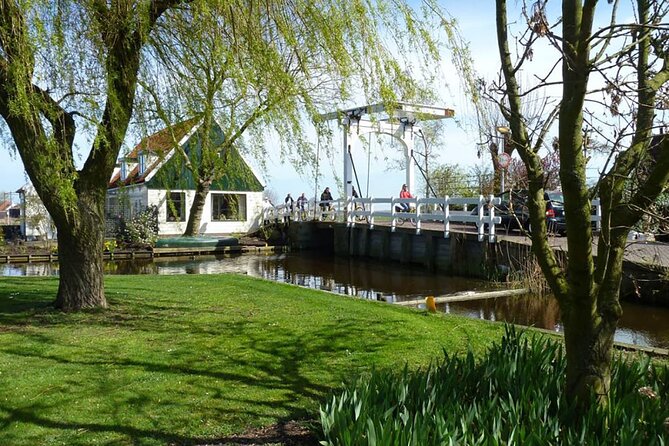 Amsterdam Countryside and Villages Bike Tour - Buikslotermeerdijk and the polders of Waterland