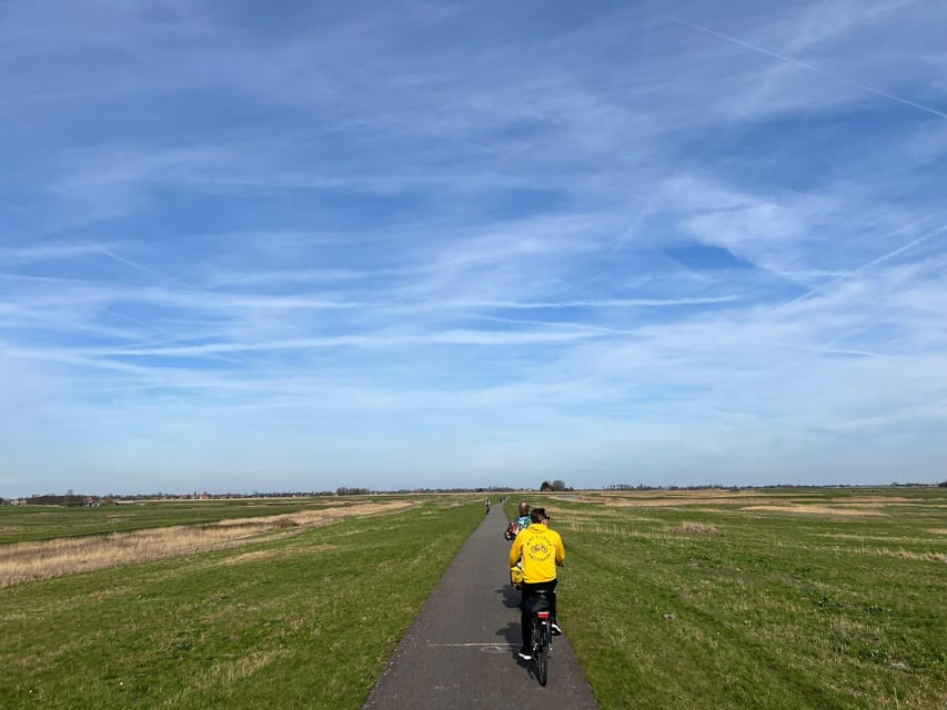 Amsterdam: Dutch Countryside E-Bike with Cheese & Clogs - Cheese, clogs, and a memorable farm visit