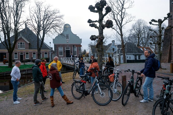 Amsterdam E Bike Tour to the Windmills of Zaanse Schans - From Centraal Station to Amsterdam North