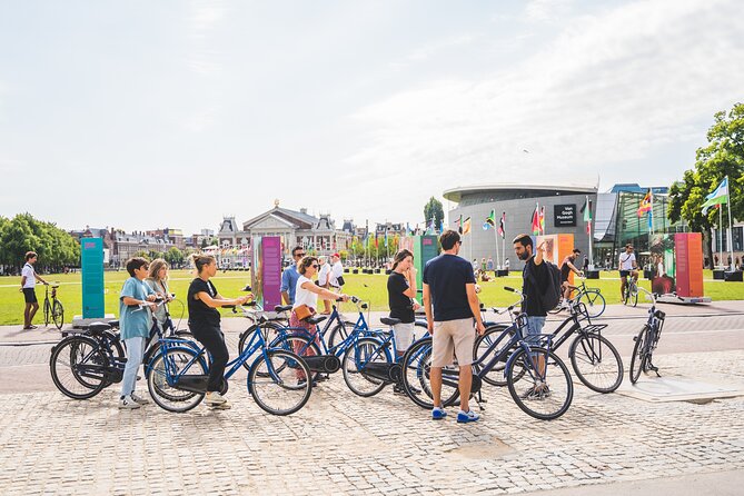 Amsterdam Small-Group Bike Tour With Optional Canal Cruise - Why Amsterdam works so well by bike