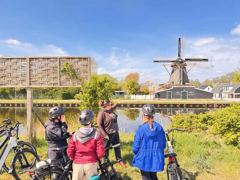 Amsterdam: Zaanse Schans Windmills & Zaandam E-Bike Tour - Key points at a glance