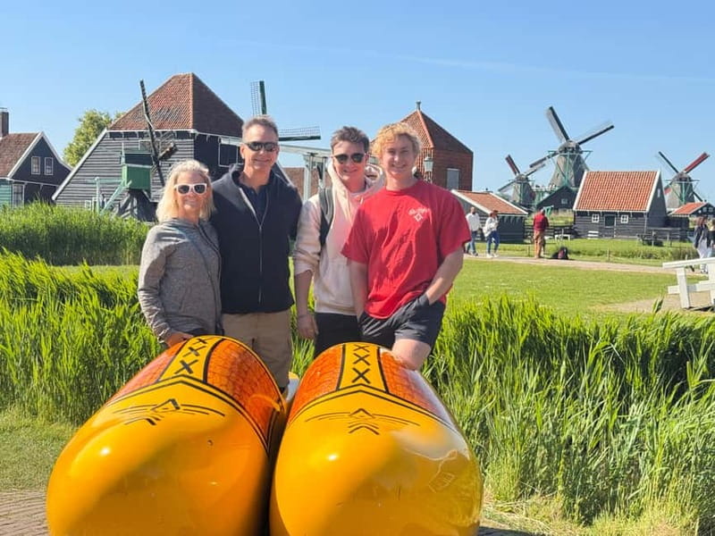 Amsterdam: Zaanse Schans Windmills & Zaandam E-Bike Tour - Through Landsmeer and the Twiske nature reserve