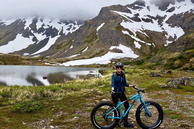 Anchorage Scenic Mountain Bike Tour - Starting at Glen Alps with a wide Anchorage view
