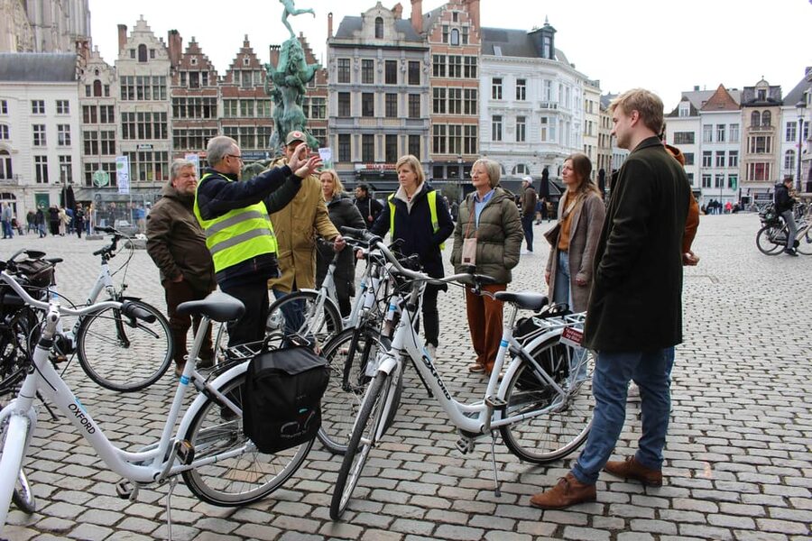Antwerp: City Highlights Guided Bike Tour - The old port and the MAS museum area