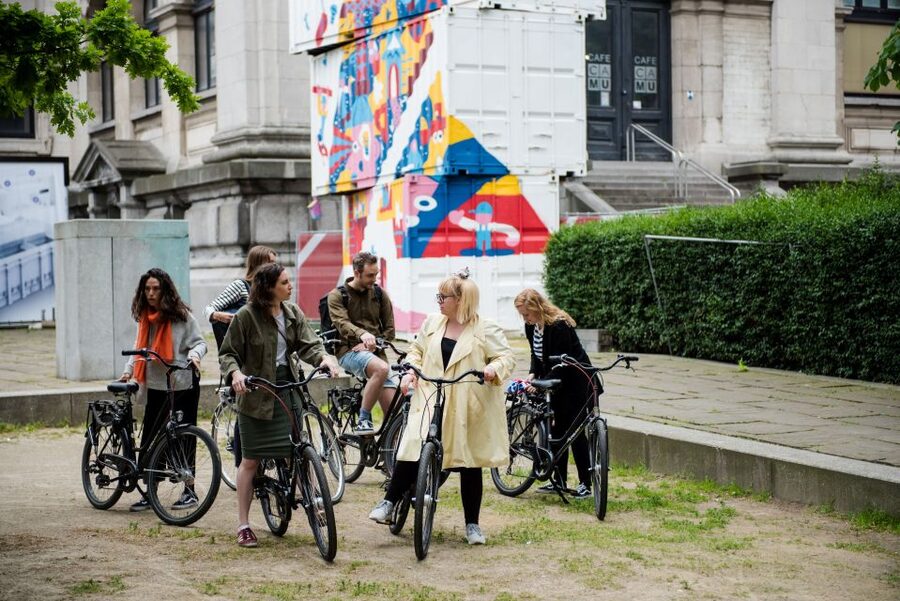 Antwerp: Guided Bike Tour - Cogels-Osylei and Antwerp’s grand southern streets