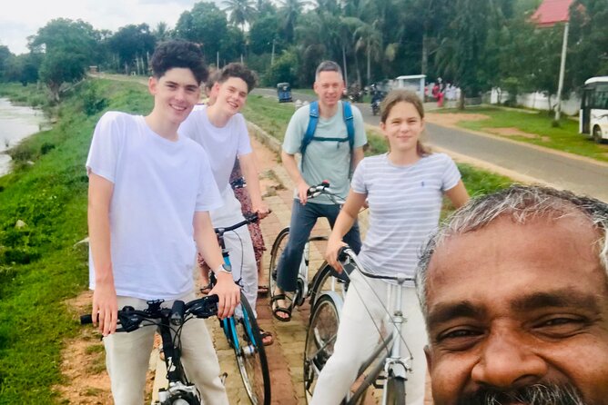 Anuradhapura Heritage Mountain bike / bicycle Tour - Starting near the old car park