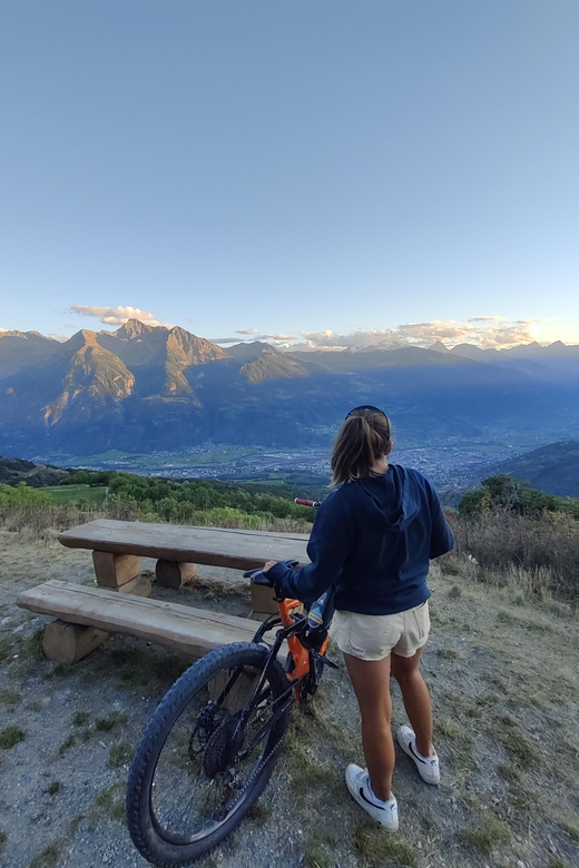 Aosta: E-bike full suspension day rental - Starting in Roisan with the right e-bike