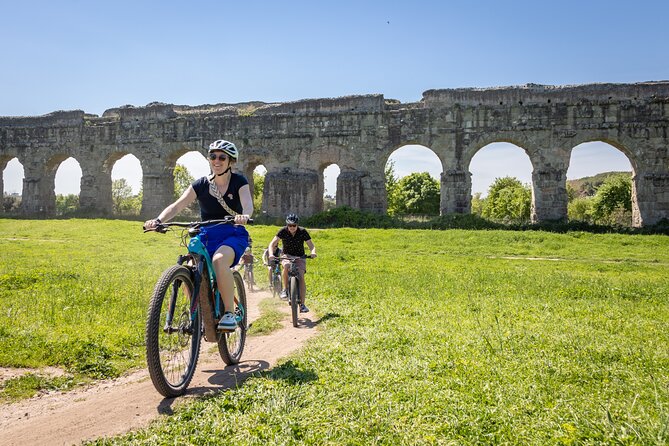Appian Way & Aqueducts small group e-bike tour(catacombs & food) - Starting at Porta San Sebastiano