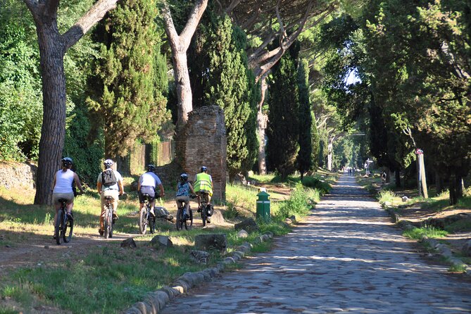 Appian Way, Catacombs and Aqueducts Park Tour with Top E-Bike - Villa dei Quintili on the six-hour tour