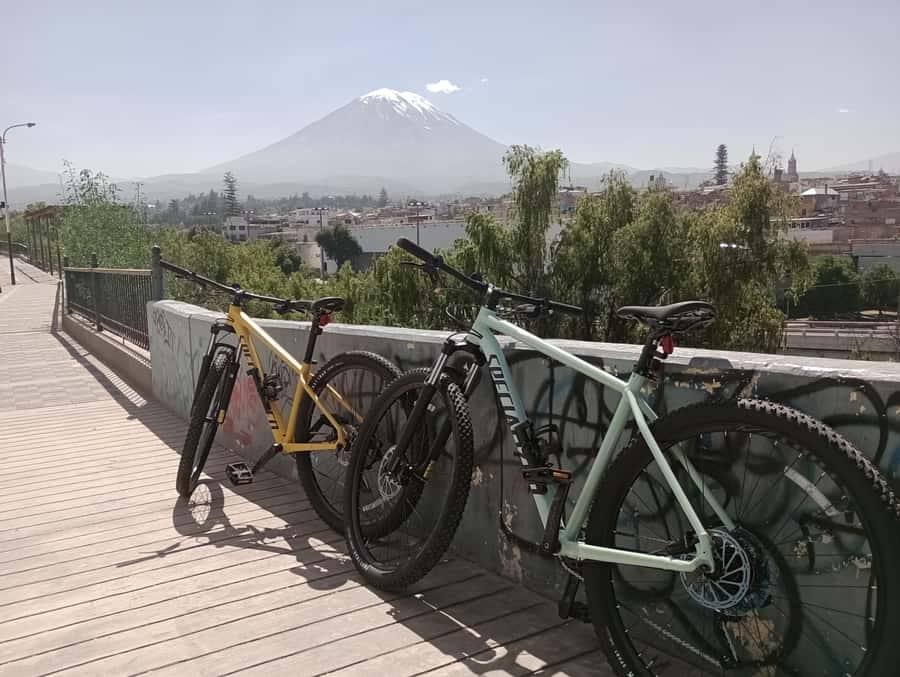 AREQUIPA BIKING CITY TOUR - Chilina Valley brings open views and fresh air