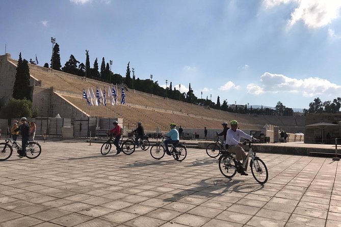 Athens by E-Bike: Monuments, Food & Transfers (Cruise Tour) - Hadrian’s Arch and the Temple of Zeus