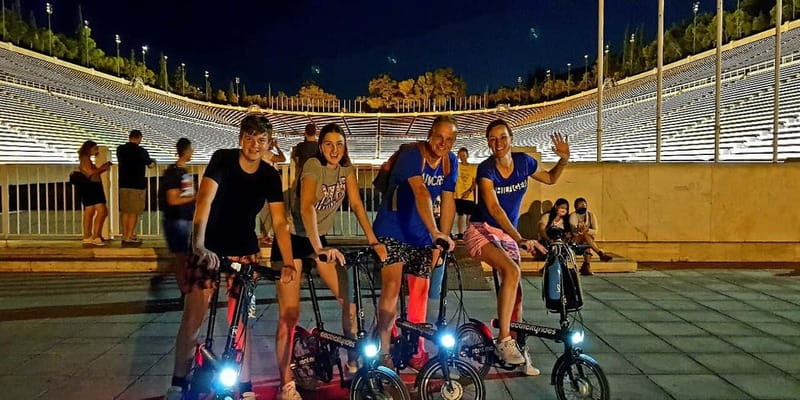 Athens: Discover the City Electric Bike Night Tour - Getting comfortable on the compact e-bike