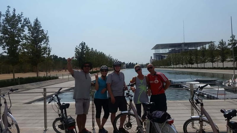 Athens: Electric Bike Seaside Tour with Guide - Key points at a glance