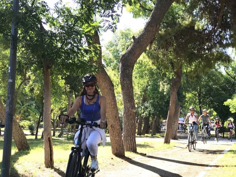 Athens: Small Group E-Bike Tour of Historic Highlights - How the bikes and group handling affect the ride