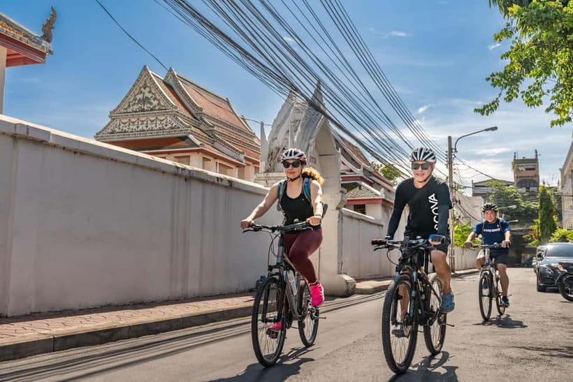 Bangkok: Backstreets and Historic Temples Bike Tour - What the $39 price includes