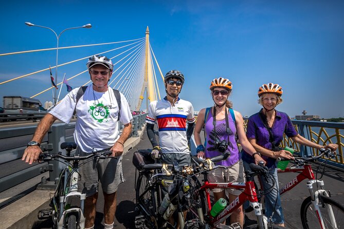 Bangkok: Backstreets and Temple Historic Bike Tour - Why this Bangkok bike tour feels different