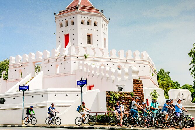 Bangkok: Backstreets and Temple Historic Bike Tour - Snacks, water, and riding in Bangkok heat