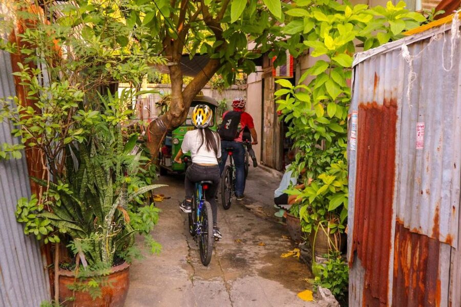 Bangkok: Bike and Canal Boat Tour with Lunch - Lunch at The Artist’s House