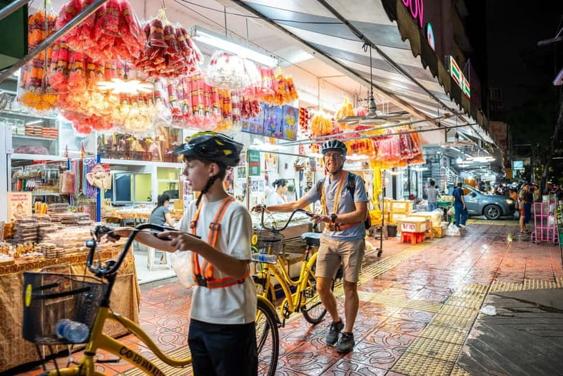 Bangkok by Night Cycling Tour with Street-food Meal - Key points at a glance